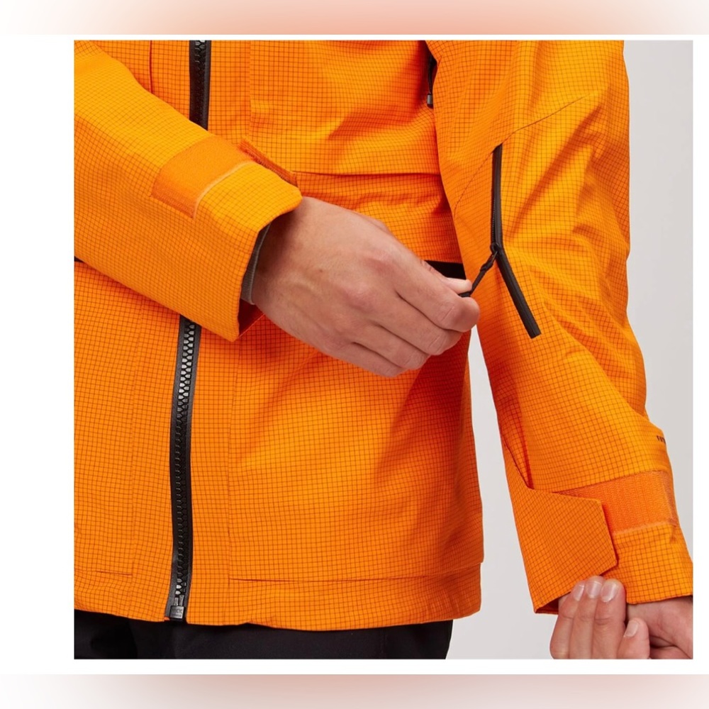 The North Face Men’s Brigandine Futurelight Waterproof Jacket Steep Series- Sz L - Picture 8 of 12